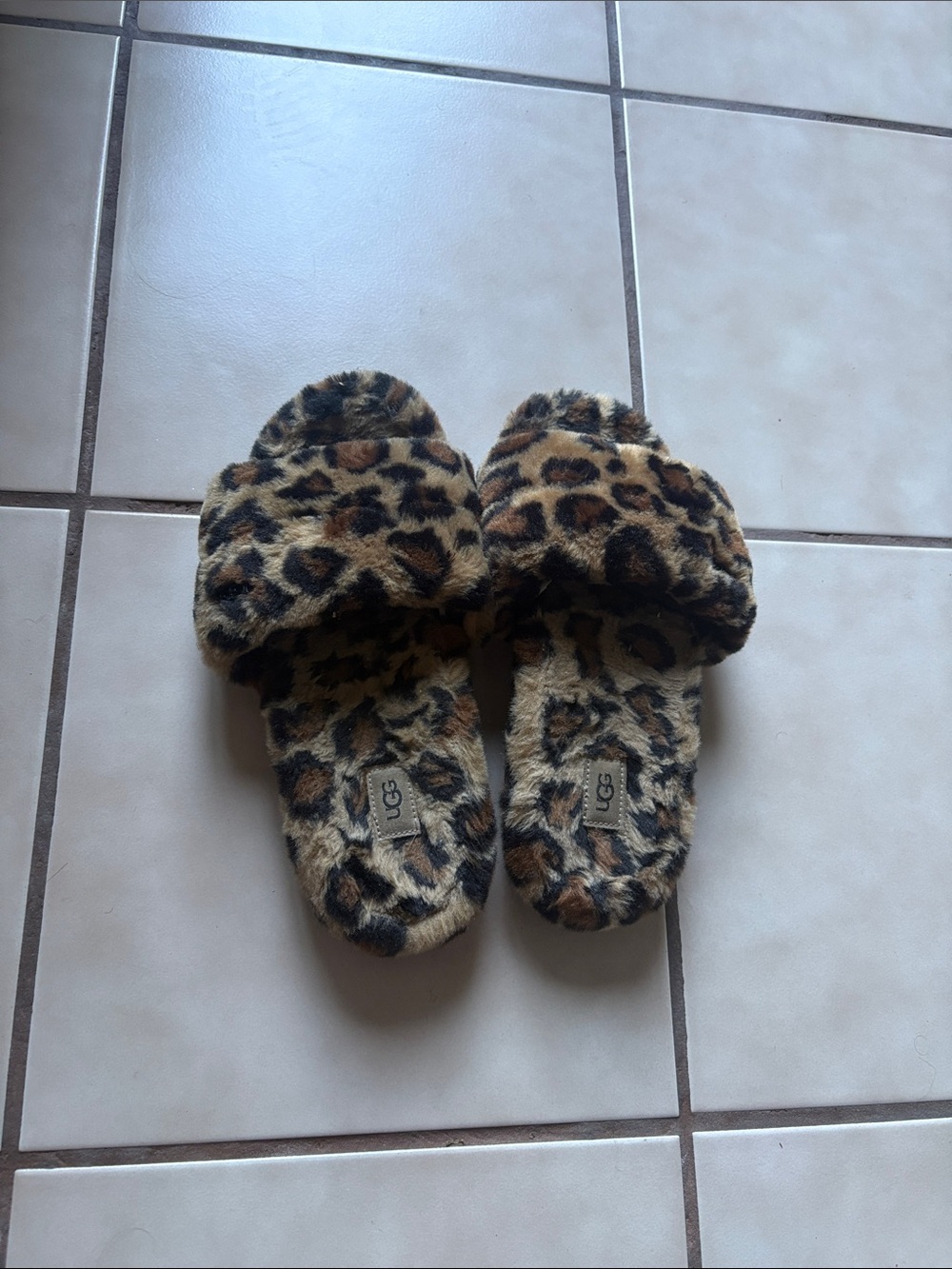 UGG Leopard-Print Plush Slide Sandals in Brown/Black
